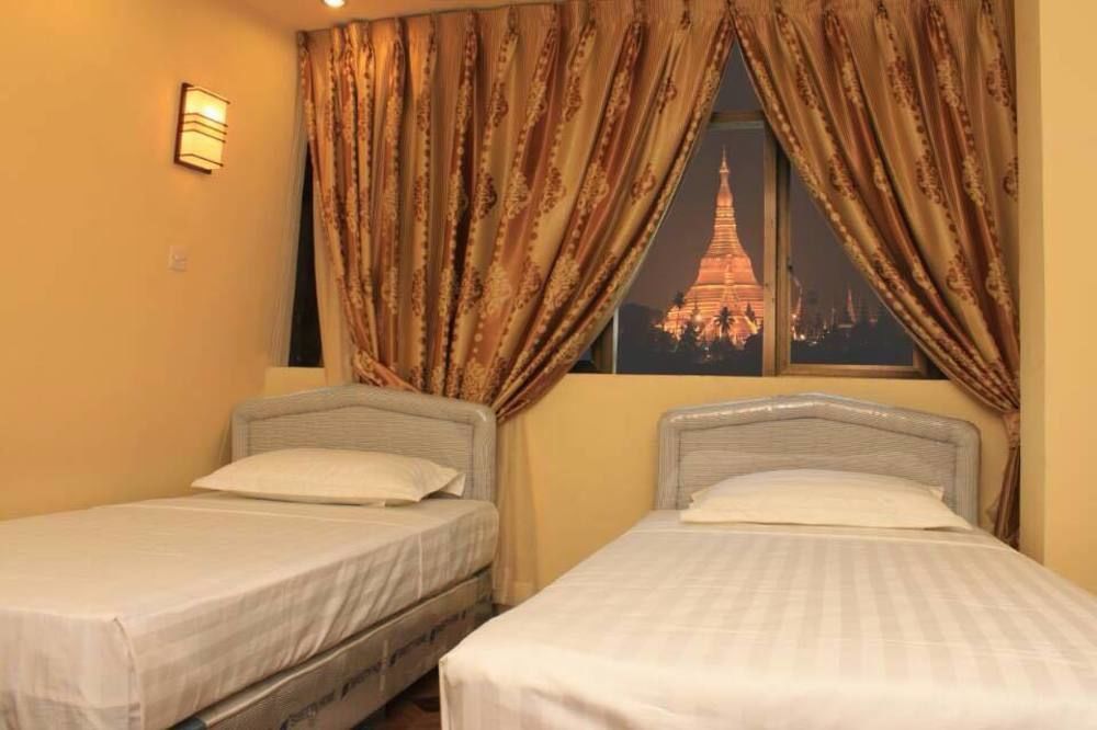 New Golden Forward Hotel Yangon Extérieur photo