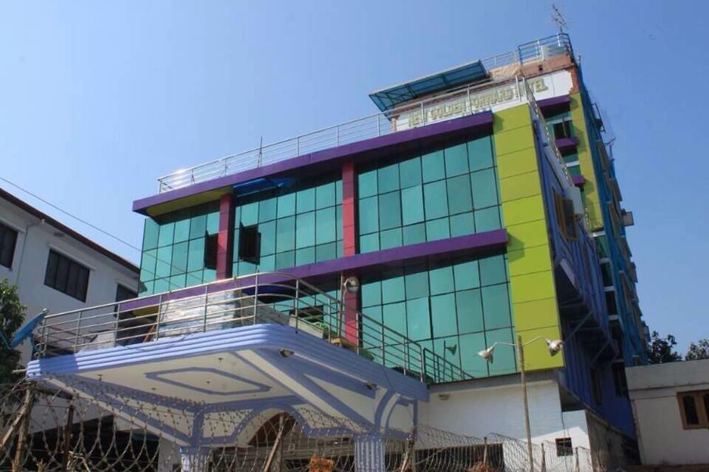 New Golden Forward Hotel Yangon Extérieur photo